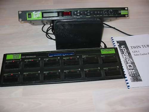 De Digitech GFX1 TwinTube