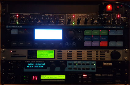 De FX processors en een compressor.jpg